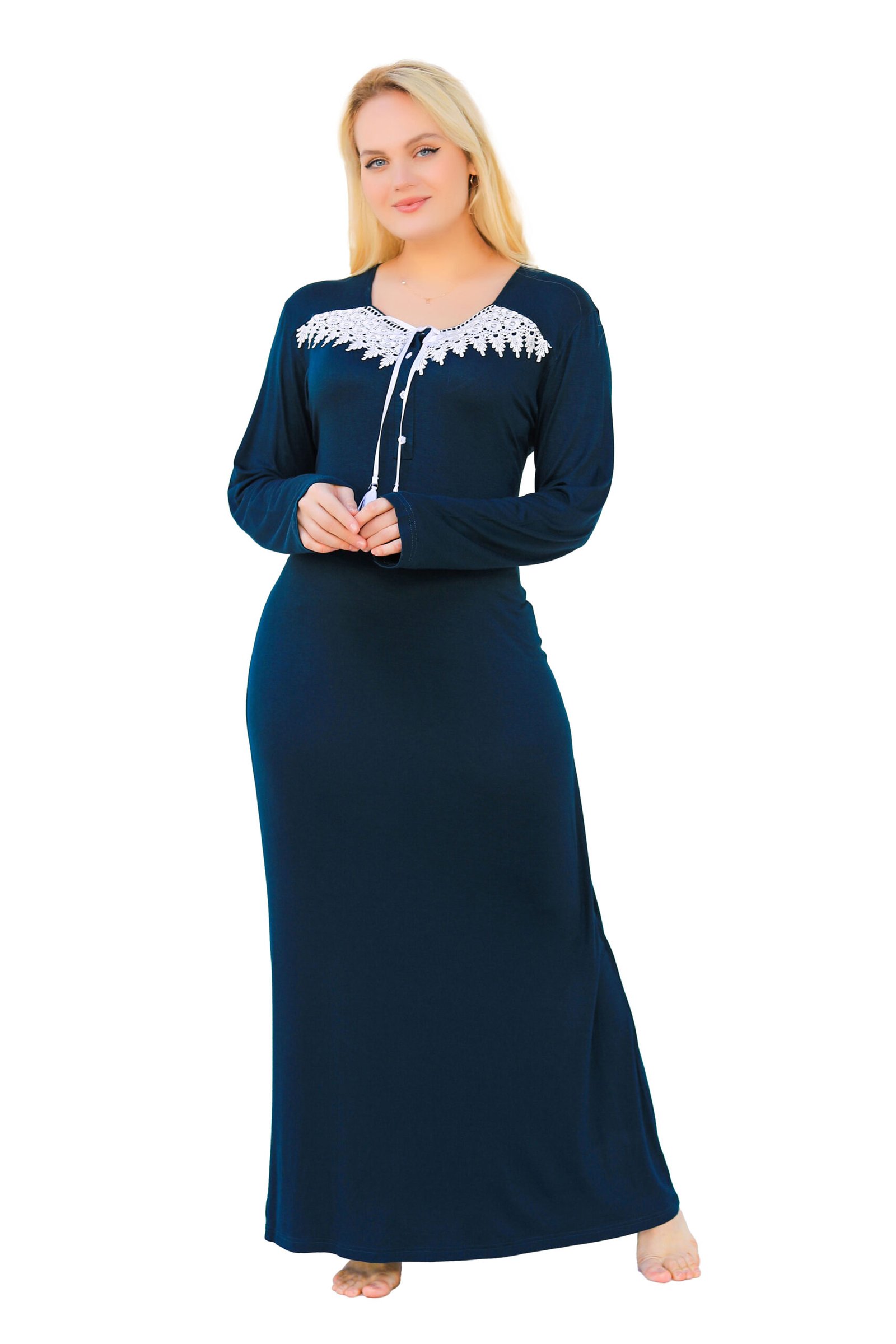 6078 Maxi Nightgown - Image 1