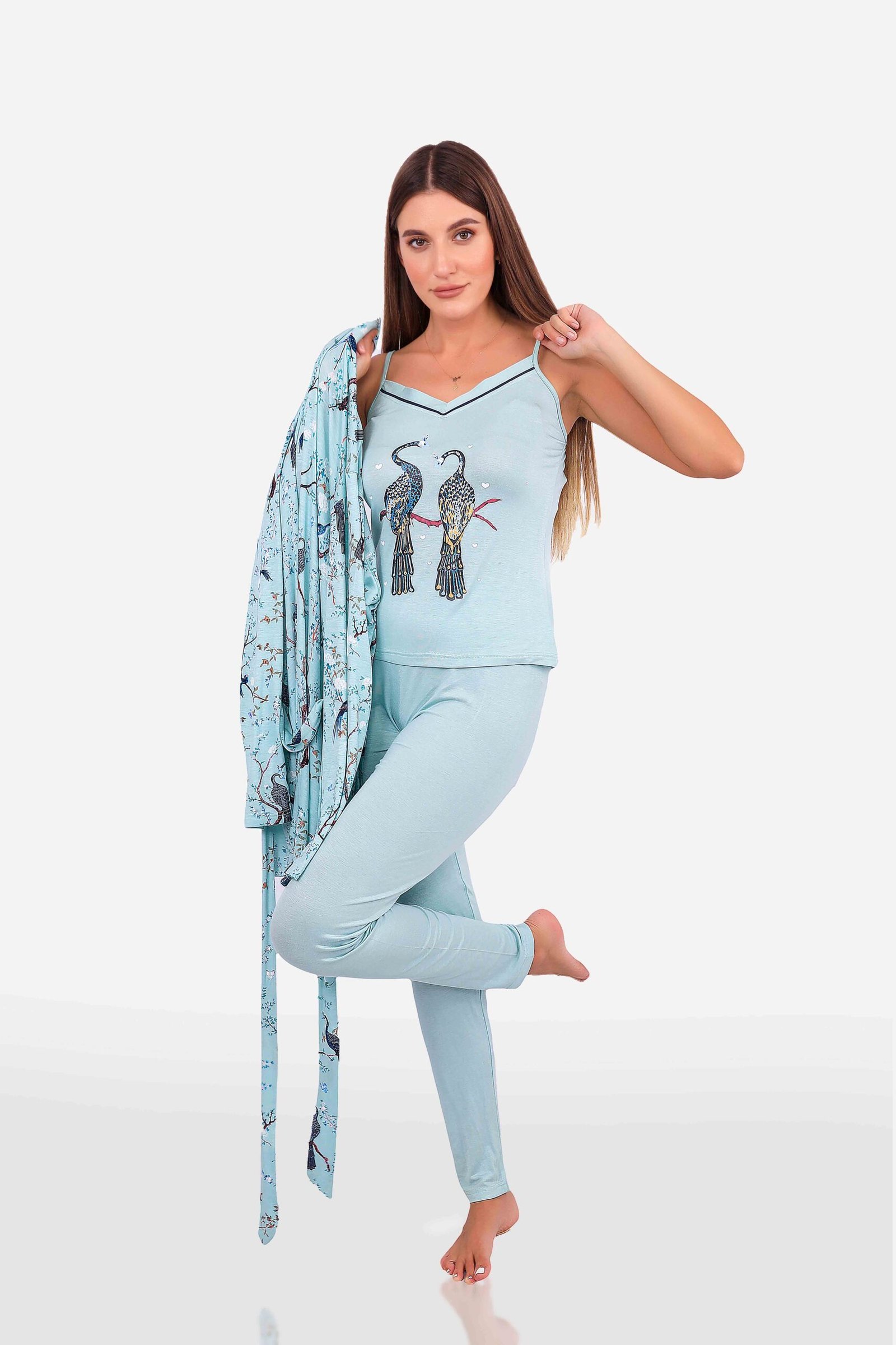 010M005212-scaled-1.jpg pajama 3 pieces - Image 1